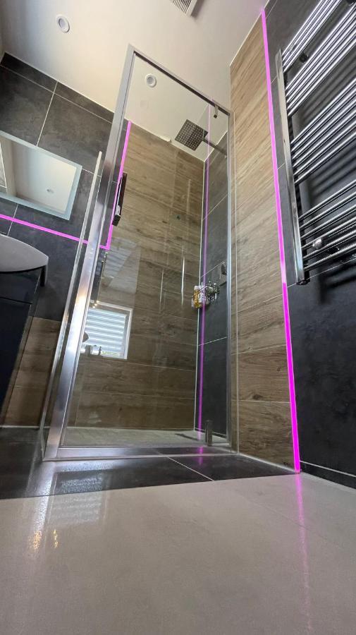 #4 Tgha Luxury One Bedroom Apartment In Athlone Luaran gambar